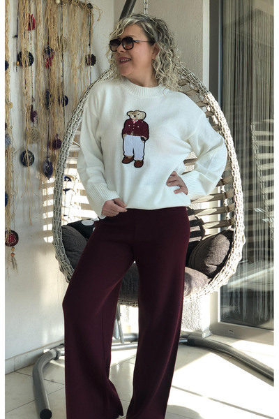 Dila Butik Önü Ayıcıklı Teddy Kazak