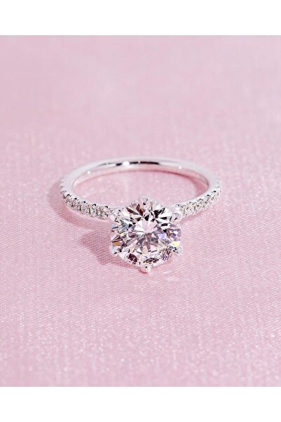 Crystal Diamond Zirconia Işıklı kutuda, garanti belgeli 1.59 karat tektaş yüz...