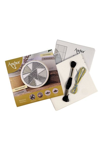 Anchor 13cm Embroidery Kit Blackwork Collection