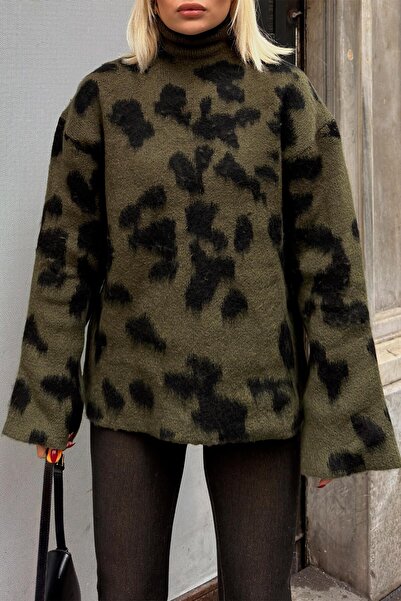 Swist Khaki Stand Collar Leopard Pattern Women's Bearded Knitwear Sweater