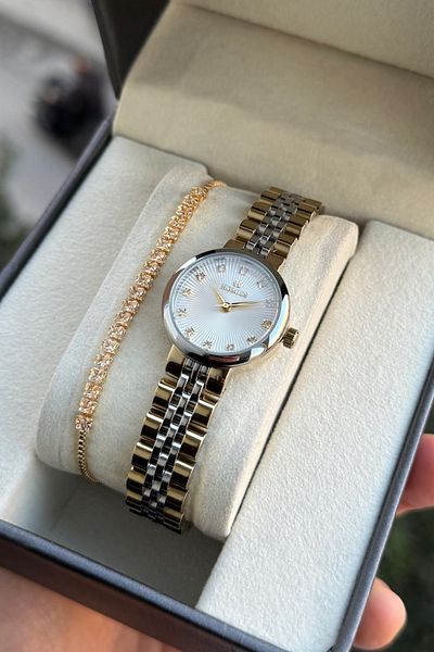 Homies Women's Wristwatch - Small Case and Rhinestone Dial with Gift Box and Bracelet Gift Hm 245435877