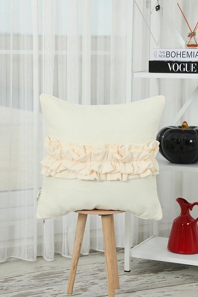 Aisha's Design غطاء وسادة مكشكش - K-270