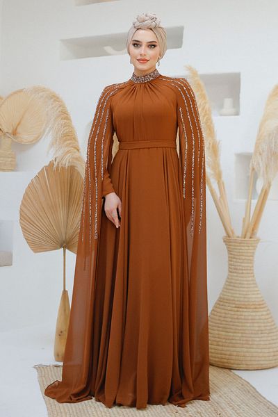 Neva Style فستان سهرة حجاب أسمر مع تفاصيل عباءة 47381tb