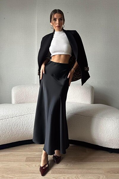Moda cameo Mohinto Saten İhracat Midi Etek Siyah