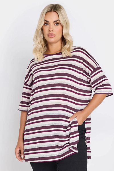Stil Diva Plus Size Short Sleeve Crew Neck Stripe T-Shirt with Side Slits 303668
