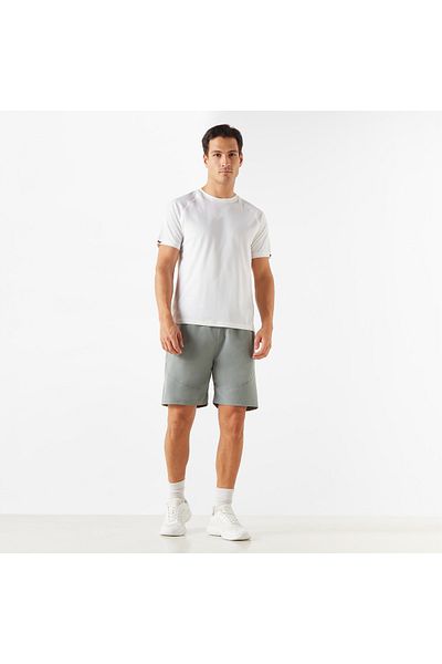 Adot Adot Men Woven Shorts