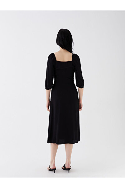 LC Waikiki Obyčejné marocké dámské šaty se čtvercovým límcem