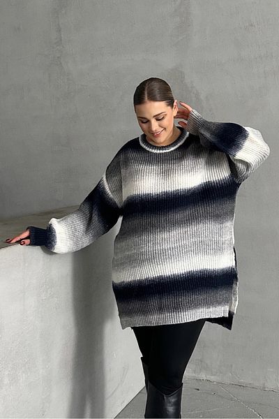 Stil Diva Plus Size Long Sleeve Crew Neck Color Block Slit Knitwear Sweater 302345