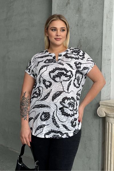 Stil Diva Plus Size Short Sleeve V-Neck Print T-Shirt 97-83