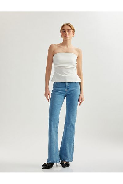 Koton Pantaloni spanioli înalți, cu nasturi, strânși, din denim - blugi evazați