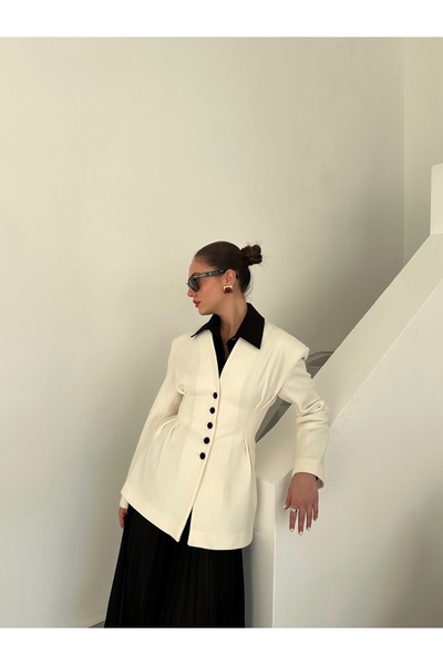 Laluvia Ecru Black Buttoned Design Stamp Jacket