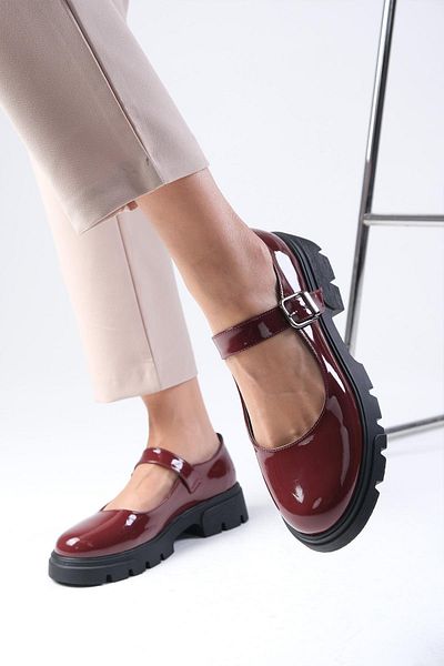 Mio Gusto Γυναικεία Loafer Παπούτσια Μπαλαρίνας Cyntia Βουργουνδίας Χρώμα λουστρίνι με χοντρή σόλα