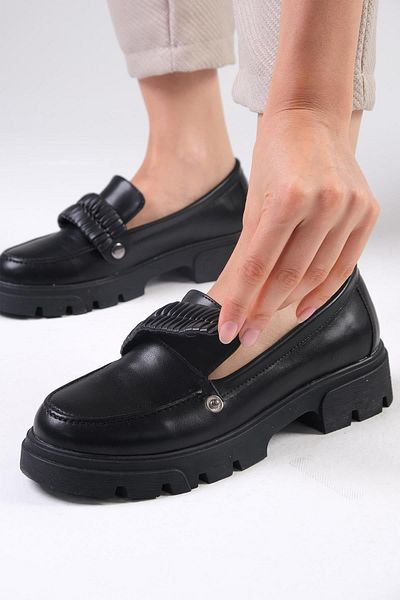 Mio Gusto Pantofi de damă cu talpă groasă de culoare neagră Judi