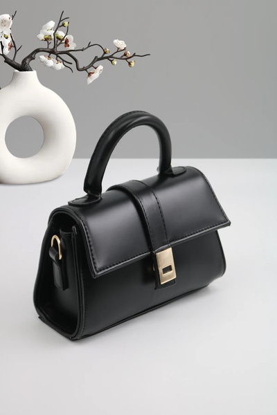 MILANOFOX Kapaklı Mıknatıs Kapamalı Parlak Suni Deri Çapraz Omuz Askılı Mini ...