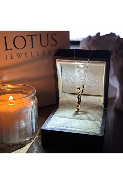 LOTUS JW Işıklı Kolye Kutulu Birbirine Sarılan Çift Sevgili Gümüş Kolye | 925 Ayar Gümüş Kolye