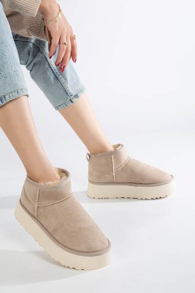 Genetti Kalın Tabanlı Yuvarlak Burunlu İçi Tüylü Süet Yarım Bot