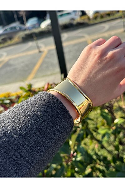 selvi wear with love Gold Elegant Korean Production Quality Bracelet