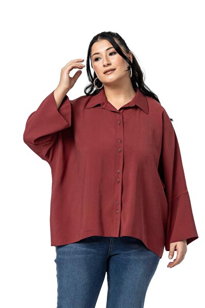 DISENTIS MODEST Plus Size Short Burgundy Shirt with Button and Sleeve Detail