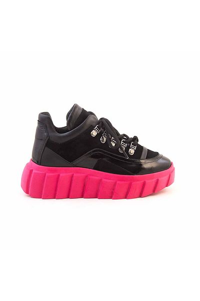 Rouge Leather Women's Sports & Sneakers 601