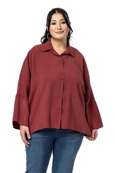 DISENTIS MODEST Plus Size Short Burgundy Shirt with Button and Sleeve Detail