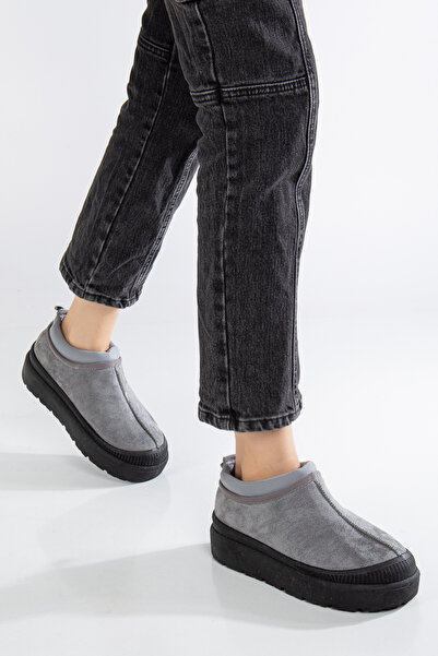 Genetti Kalın Tabanlı Yuvarlak Burunlu İçi Tüylü Süet Yarım Bot