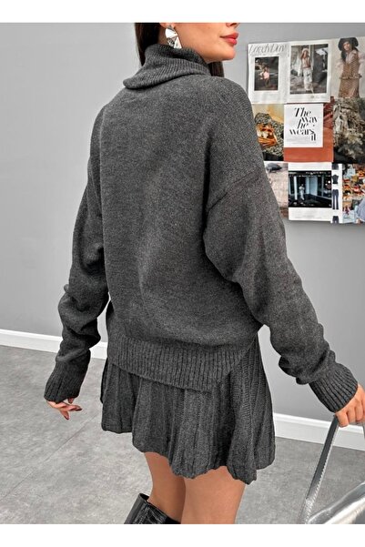 LİSAA BUTİK Антрацитовий плісирований трикотажний комплект зі спідницею