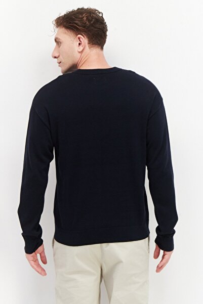 Perry Ellis Men Crew Neck Embroidered Sweaters, Navy