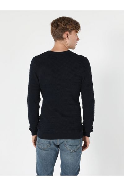 Colin's Мъжки пуловер Slim Fit с кръгло деколте в тъмносин цвят