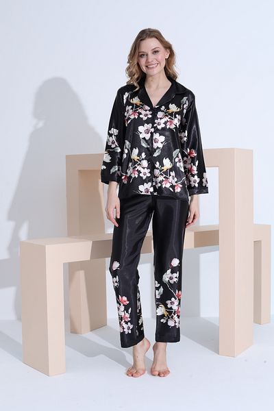 JENİKA Costum de pijama cu nasturi din satin cu mâneci lungi cu model floral de culoare neagră
