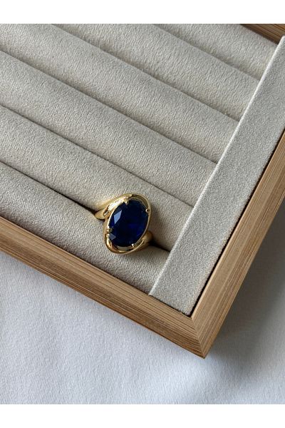 ringbox Navy Blue Stone Oval Gold Ring
