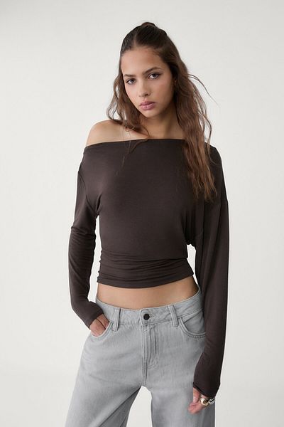 Stradivarius Asymmetrical neckline top