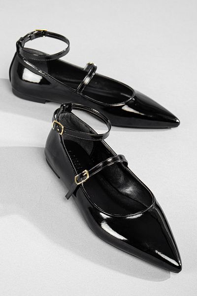 camaiore Women's Black Patent Leather Pointed Shape Ballerina Shoes