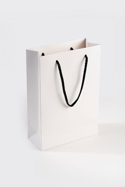 Milim Matbaa 10 броя бели картонени торбички 17x24x7 см