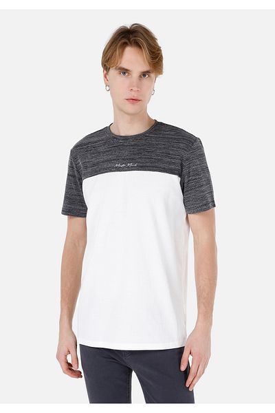 Colin's Men's Black T-Shirt - Sleeves