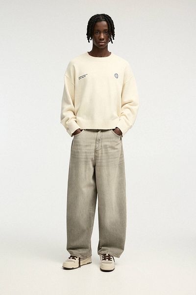 Pull & Bear Embroidered STWD jumper