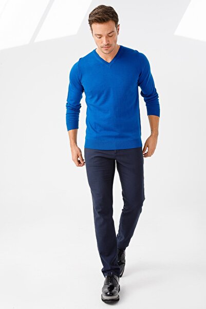 Desen Triko Чоловічий базовий светр з V-подібним вирізом з тонкого трикотажу, темно-синій