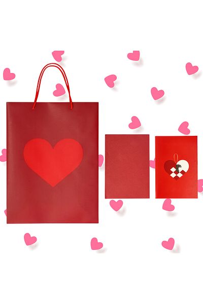 Flying Tiger Heart Patterned Gift Bag - Heart Patterned Card Set of 2 Valentines Day