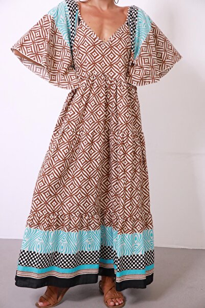 Şaman Butik Kahverengi Desenli Önü Arkası V Yaka Yarasa Kol Elbise