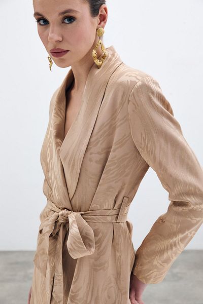 Sateen Jachetă lungă cu model cu curea - nurcă