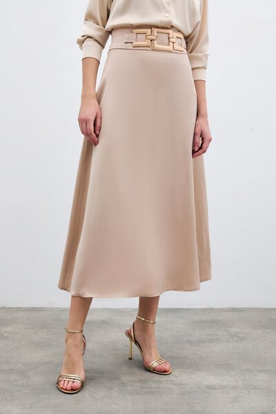 Sateen Bel Aksesuarlı Saten Krep Etek - Bej