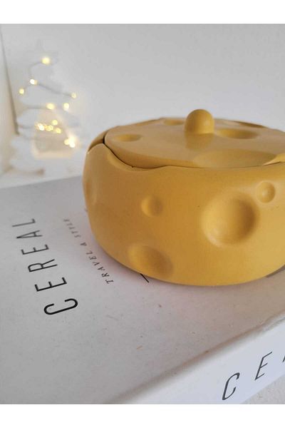 KARRA Cheese Shaped Concrete Ashtray