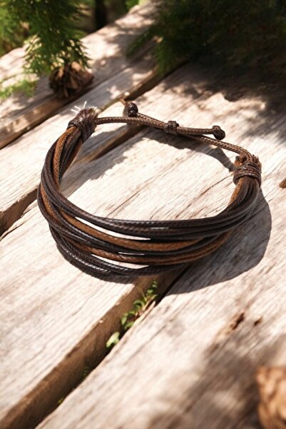 LA TINY سوار رجالي مصنوع يدويًا من حبل بني متعدد