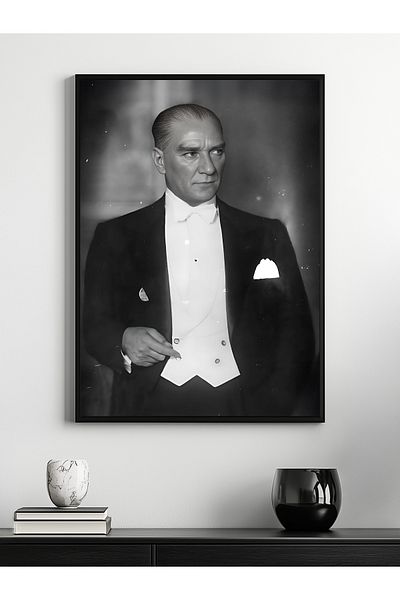 STARYUNA Pictură Ataturk cu cadru din lemn negru, portret Ataturk yuna50