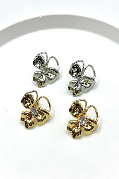 DEMOKAN Kadın Küpe Zirkon Taş Tomurcuk Üç Yaprak Çiçek Küpe