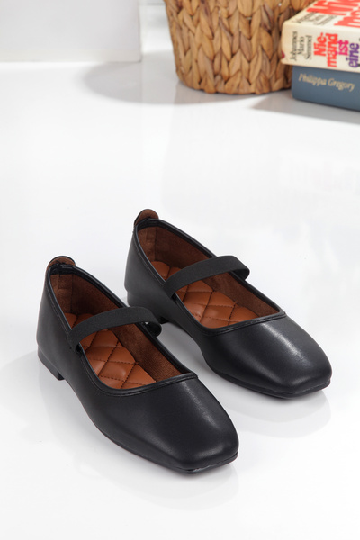 No 35 Beyaz Kare Burunlu Balerin Kadın Babet