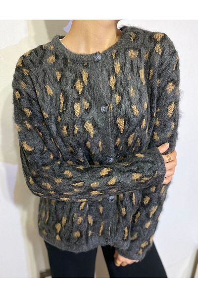 Chip Pepper Leopard Print Soft Yarn Cardigan