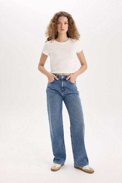 DeFacto 90er-Jahre-Jeanshose mit weitem Bein und hoher Taille und weitem Bein D7961ax