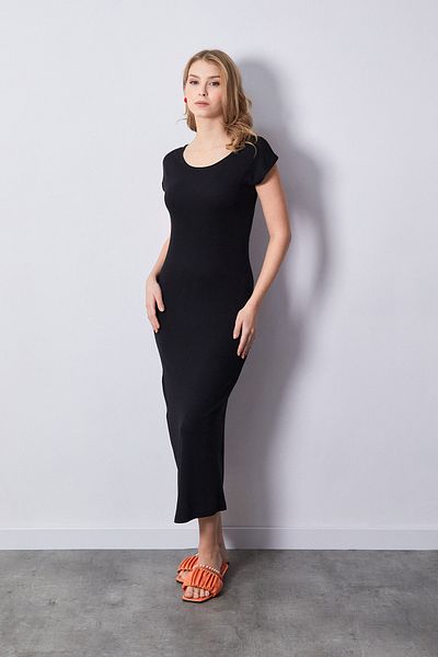Fulla Moda Βασικό φόρεμα με σχισμή ραβδώσεων