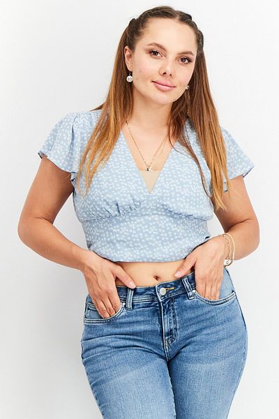 NA-KD Women V-neck Short Sleeve Allover Floral Print Top, Light Blue