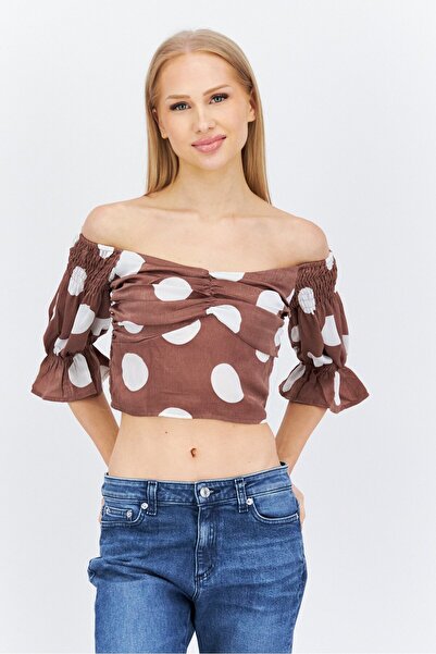 Outrageous Fortune Women Off Shoulder Puffed Sleeves Polka Dots Crop Top, Brown